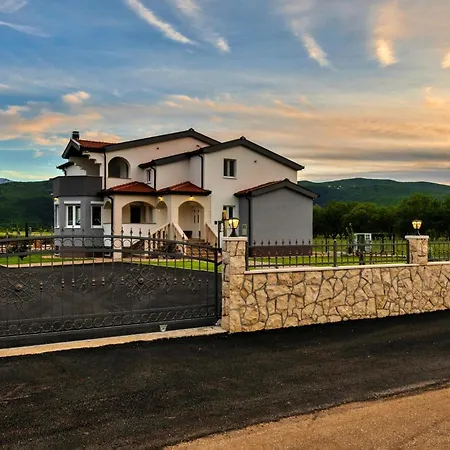 Awesome In With Wifi Holiday home