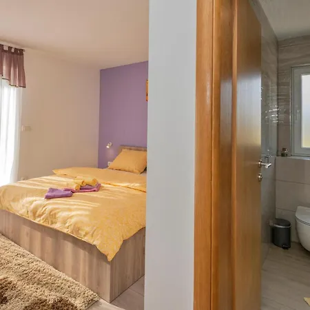 Holiday home Awesome In With Wifi *